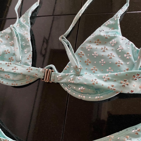 Shein - Picture 9 of 12